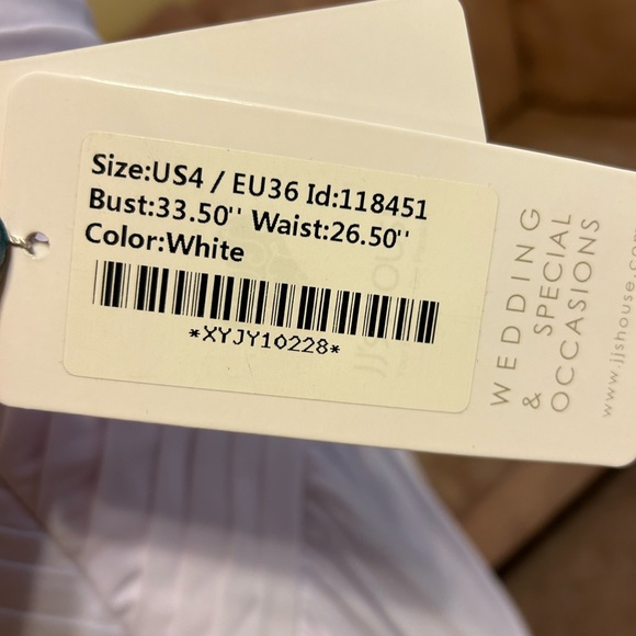 JJ’s House NWT Bridal Gown - Picture 5 of 5